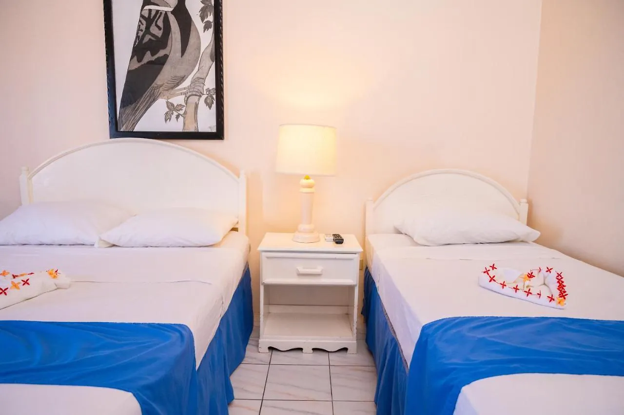 *** Hotel Shields Negril Villas Jamaika