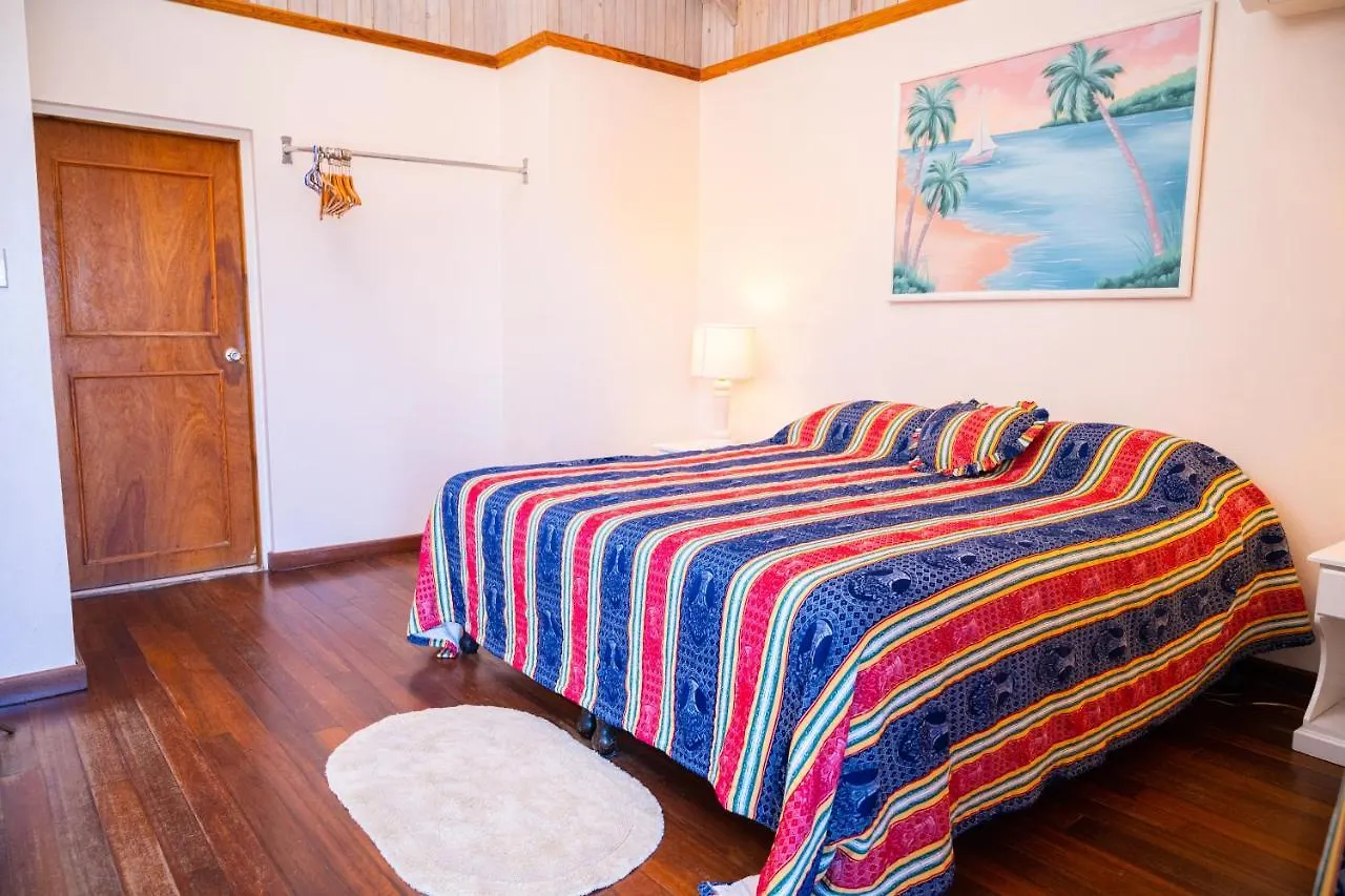 Shields Negril Villas