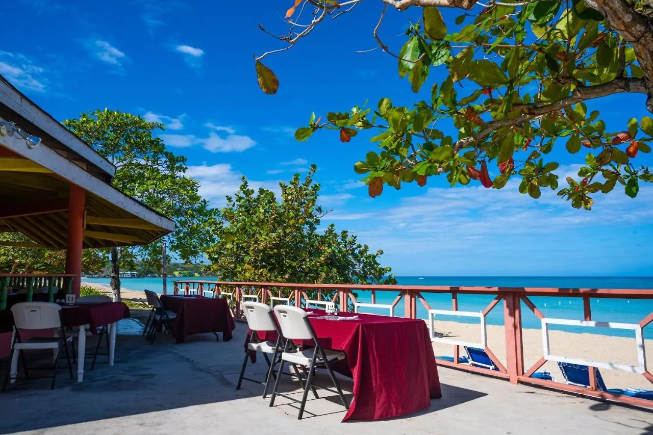 Shields Negril Villas 3*,  Jamaika