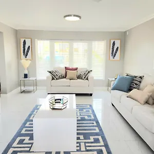 Holiday home Brand New Luxurious Townhouse In Negril